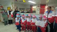 روز جهانی کودک وعیادت از کودکان بستری در بخش کودکان  