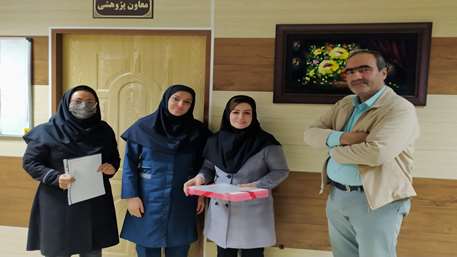  به مناسبت هفته پژوهش از کارکنان واحد پژوهش مرکز آموزشی پژوهشی و درمانی امیرالمومنین (ع) سمنان تقدیر شد.