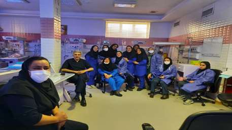  برگزاری راند آموزشی با موضوع PICC در NICU بیمارستان امیرالمومنین سمنان