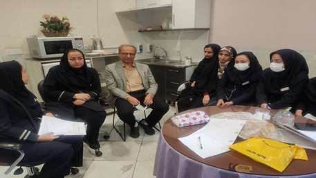  برگزاری راند آموزشی عفونت ادراری در بخش فوق تخصصی اطفال بیمارستان امیرالمومنین سمنان